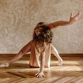 Yoga is an effortless dance with breath and gravity ✨

#yoga #dance #powepants #yogaeverywhere #dancelover #intuitiondevelopment #selflove #selfreminder #yogapants #wearyourpassion #wearyourself #secondyou #2ndUwoman
